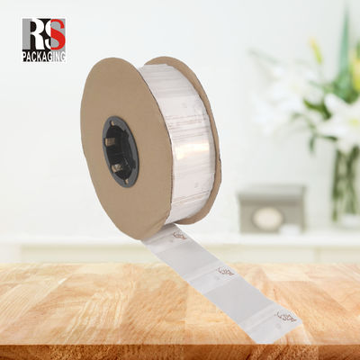 Bao bì nhựa không dệt LDPE Poly trước mở trên một cuộn bao bì ô tô lỗ